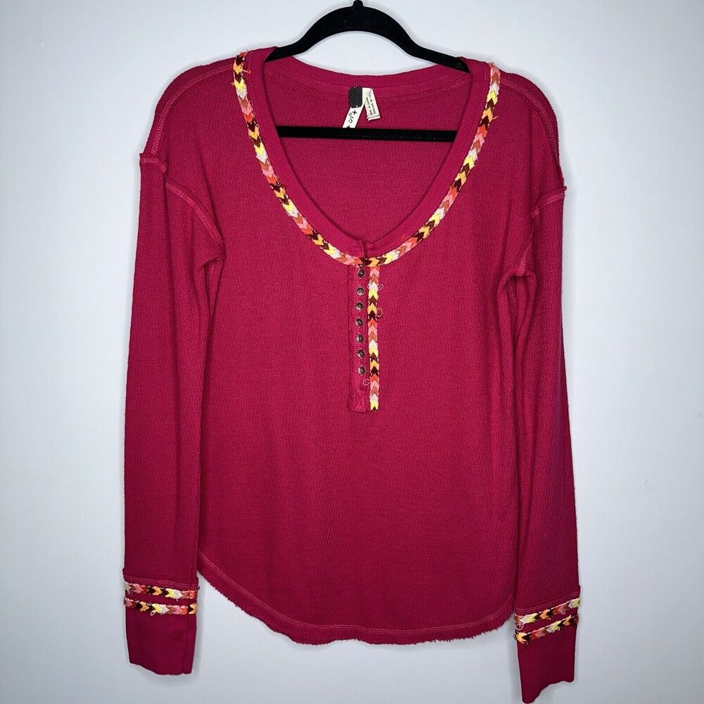 We The Free Women’s Rainbow Thermal Henley Pink Size Small